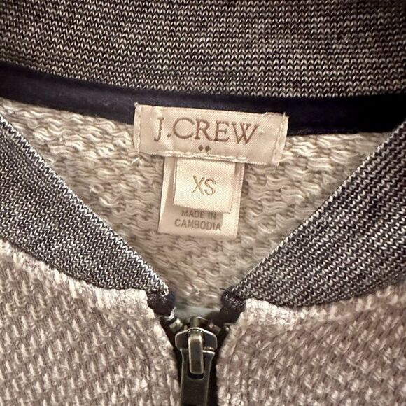 J.Crew bomber style, full zip sweater. - Picture 2 of 6